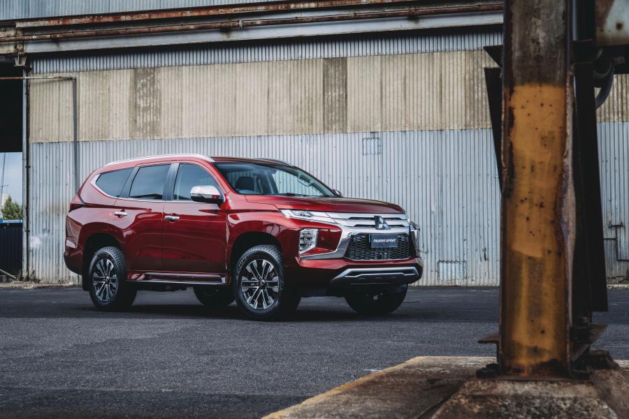 Mitsubishi Pajero Sport 2020 года  (AU) (фото 1 из 38)